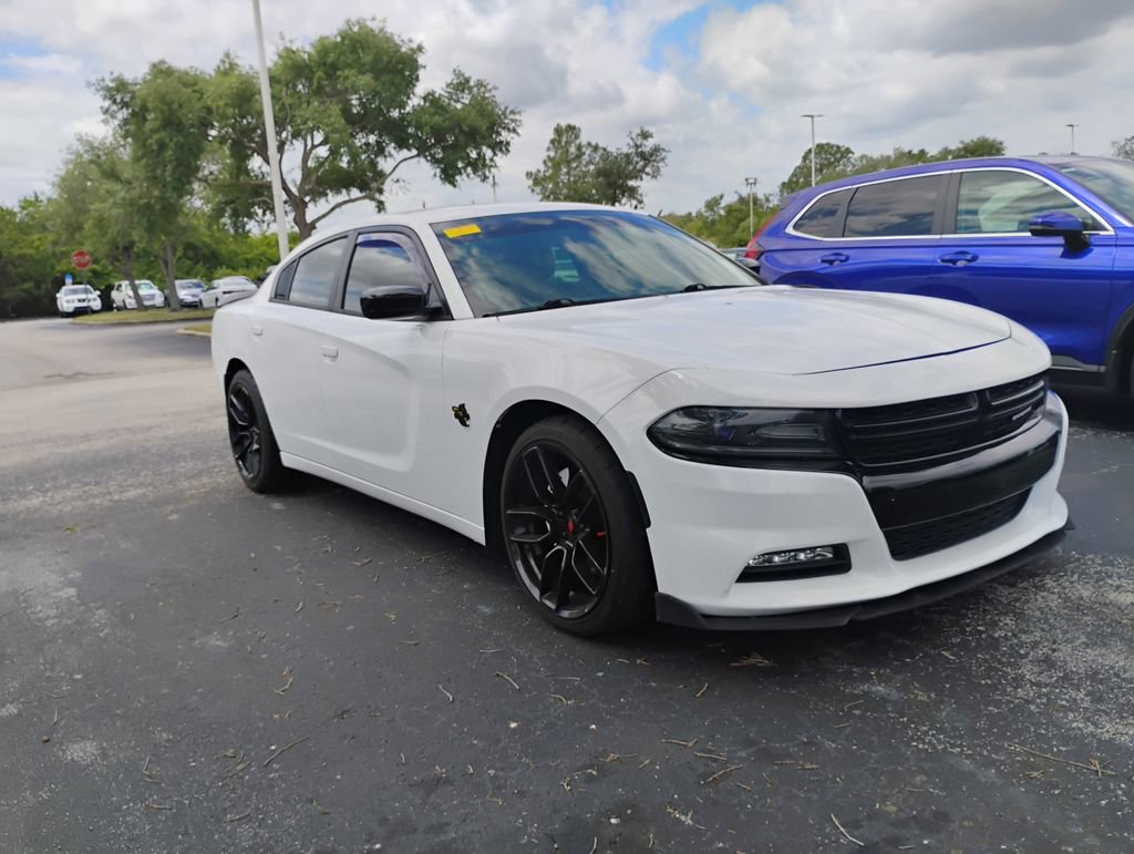 Used 2018 Dodge Charger R/T w/ Blacktop Package RWD image 1