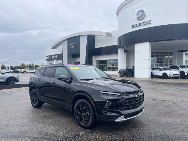 Used 2025 Chevrolet Blazer LT w/ Convenience Package