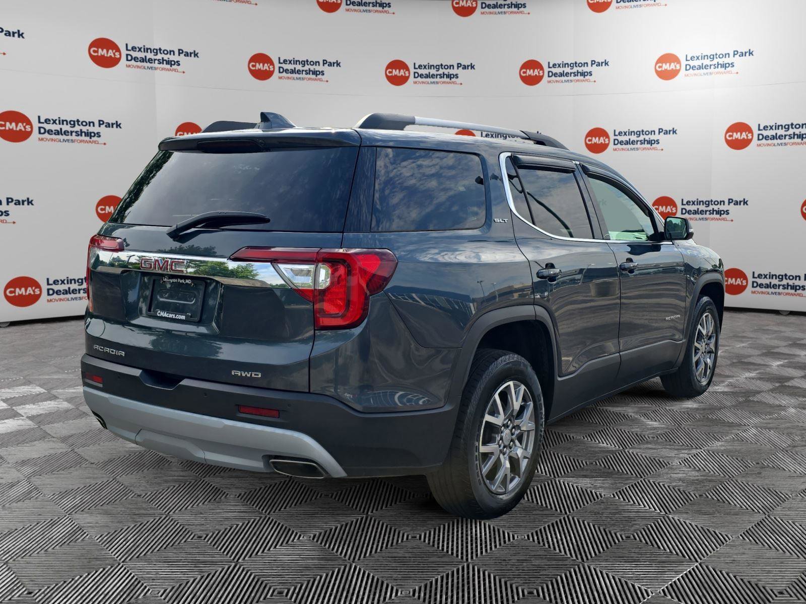 Used 2020 GMC Acadia SLT w/ Driver Alert Package II AWD/4WD image 7