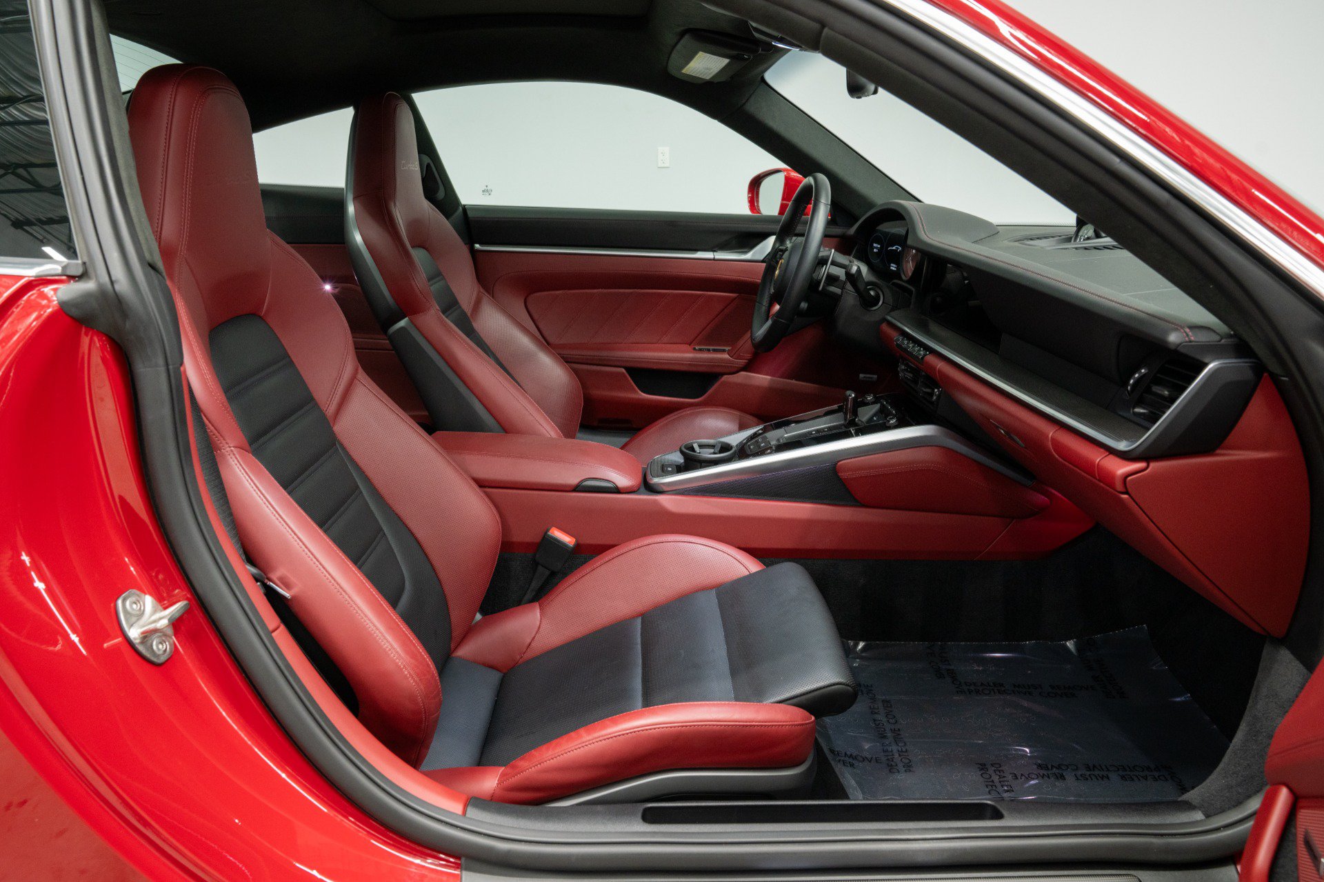 Used 2022 Porsche 911 Turbo S AWD/4WD image 36