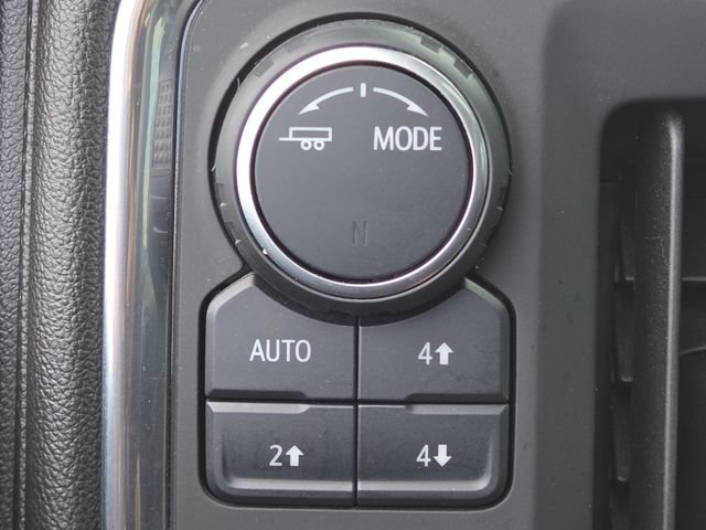 Used 2021 Chevrolet Silverado 1500 LTZ AWD/4WD image 27