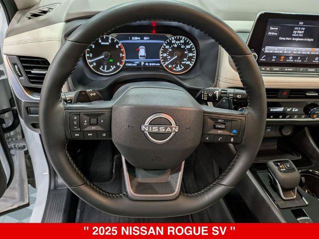 Certified 2025 Nissan Rogue SV w/ SV Premium Package AWD/4WD image 17