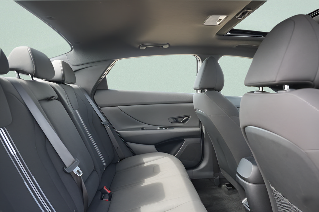 Certified 2026 Hyundai Elantra SEL Sport Premium FWD image 14