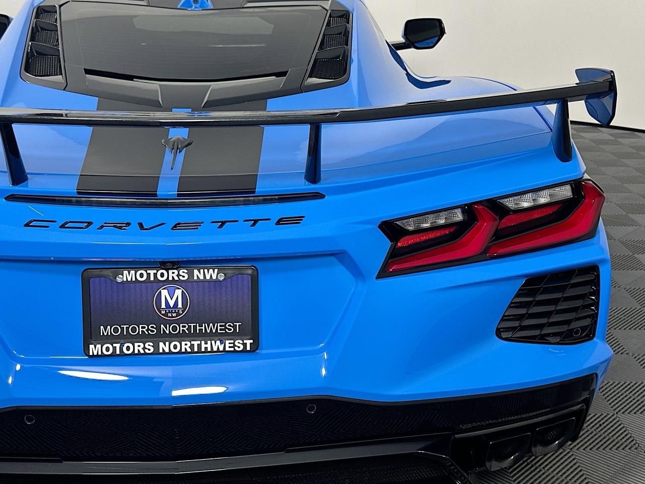 Used 2024 Chevrolet Corvette Stingray Coupe w/ 1LT image 16