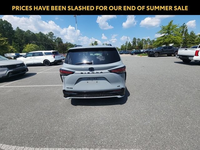 Certified 2025 Toyota Sienna XSE w/ XSE Plus Package AWD/4WD image 13