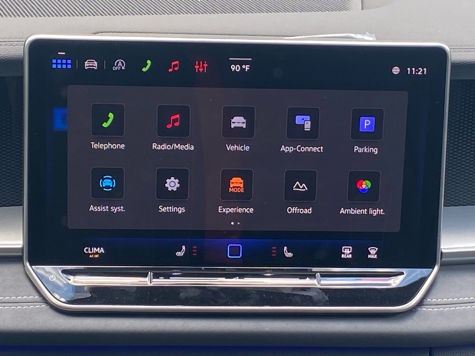 New 2026 Volkswagen Tiguan SE R-Line FWD image 4
