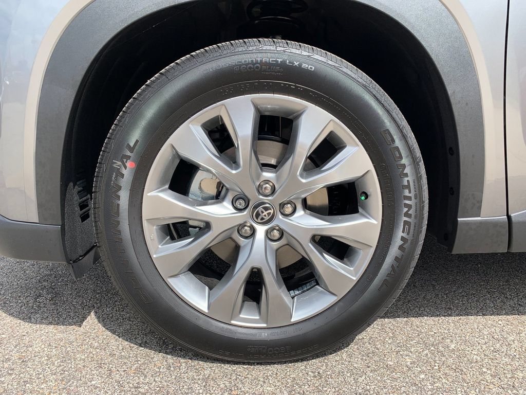 Used 2026 Toyota Grand Highlander AWD Hybrid image 33