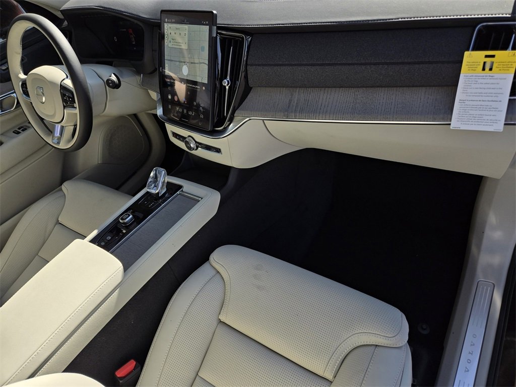 New 2025 Volvo XC90 B6 Ultra w/ Protection Package Premier image 21