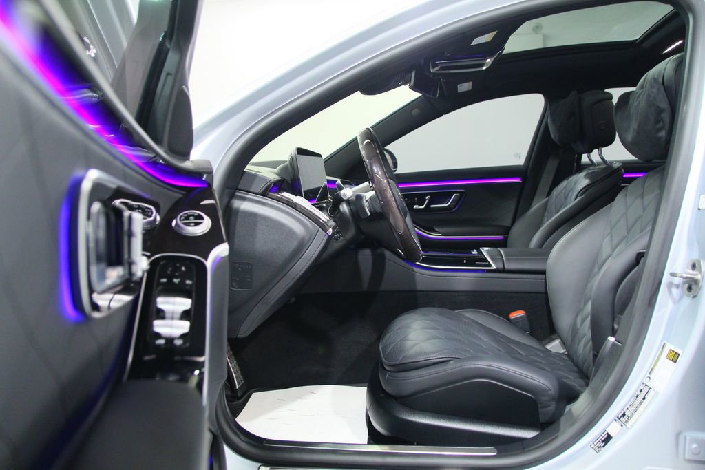 Used 2026 Mercedes-Benz S 580 4MATIC Sedan image 4