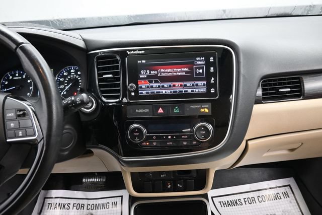 Used 2018 Mitsubishi Outlander GT AWD/4WD image 20