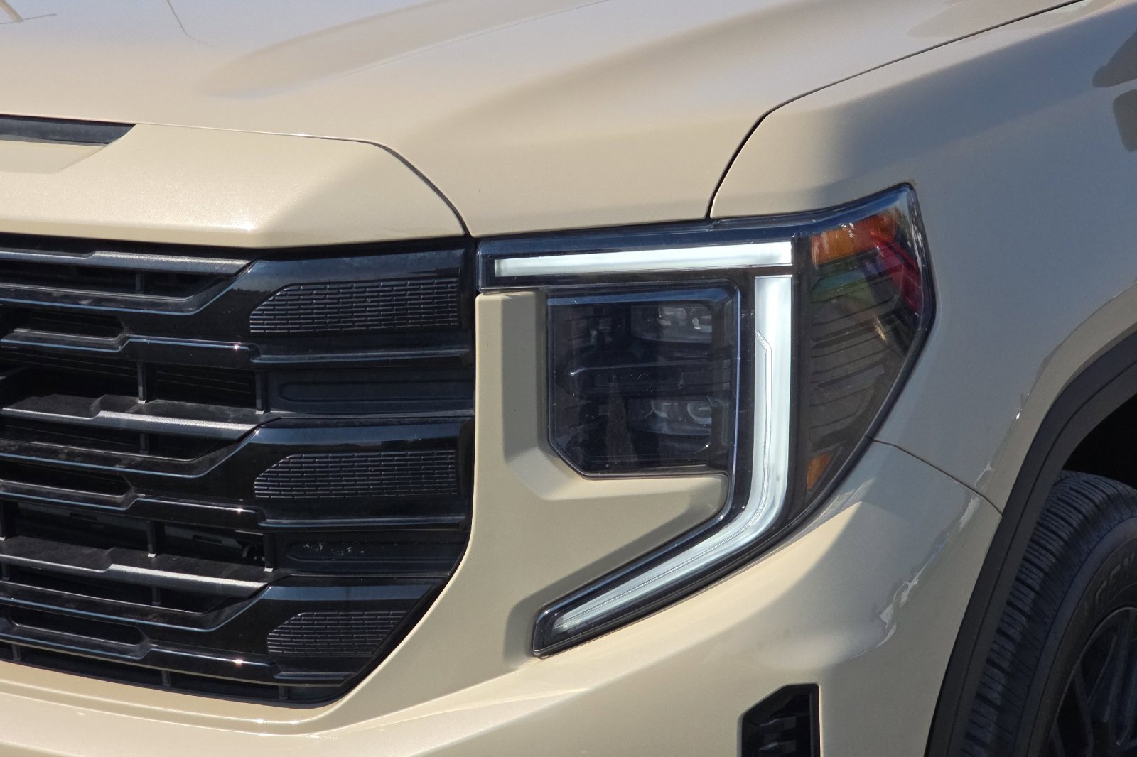 Used 2023 GMC Sierra 1500 Elevation image 52