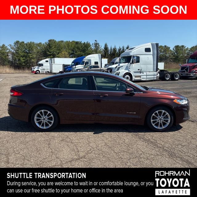 Used 2019 Ford Fusion SE image 6