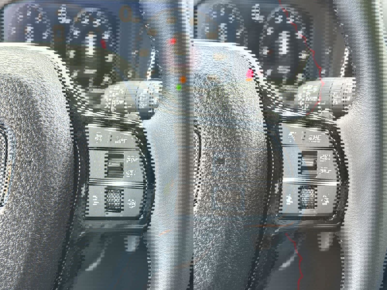 Used 2025 Honda Pilot Black Edition image 20