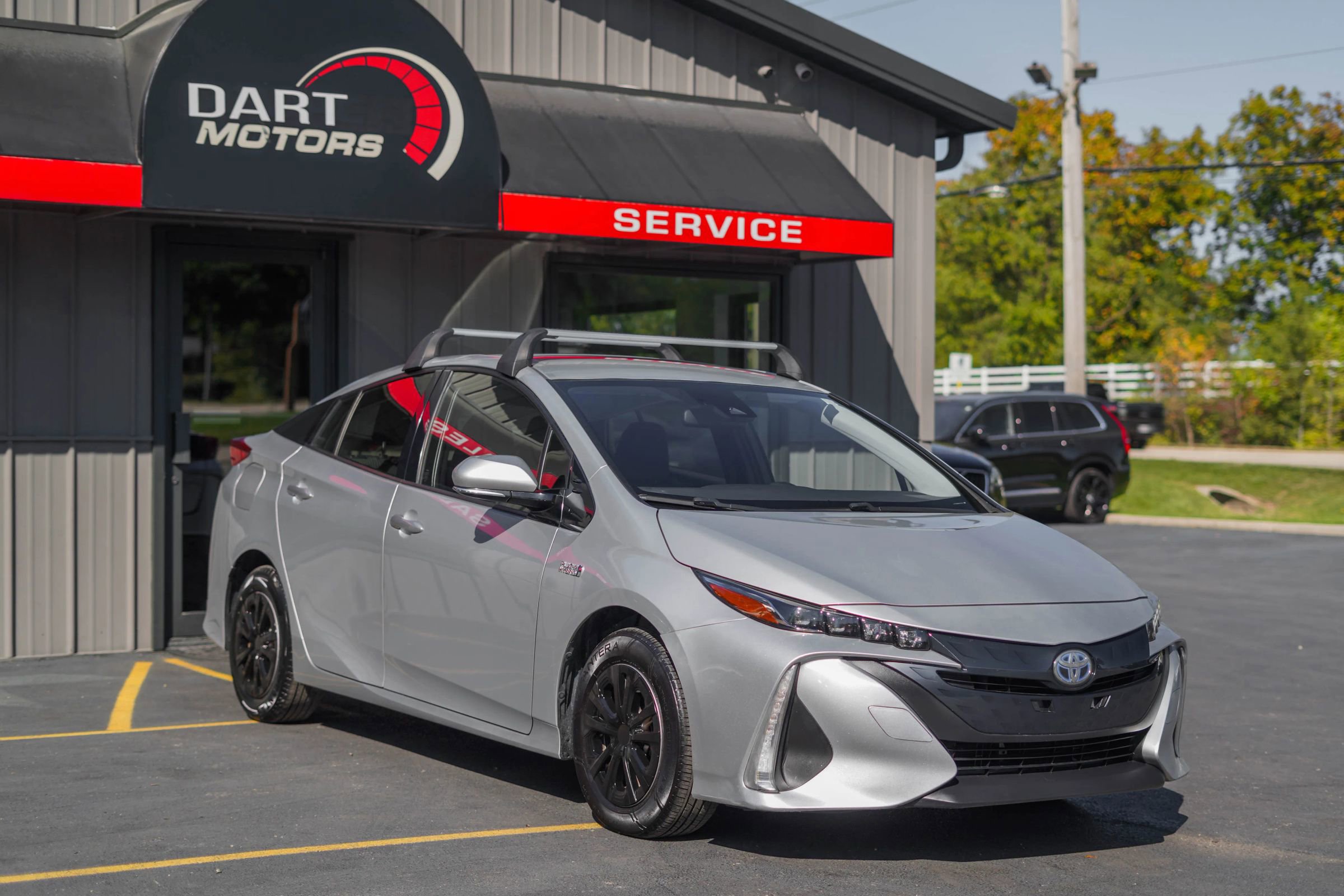 Used 2019 Toyota Prius Prime Plus w/ Carpet Mat Package FWD image 1