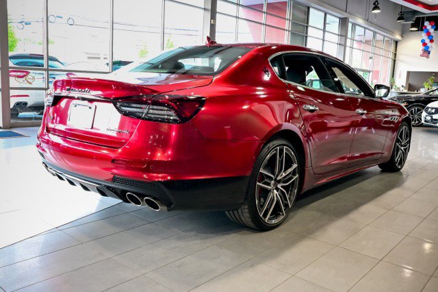 Used 2024 Maserati Quattroporte Modena Ultima Q4 AWD/4WD image 7