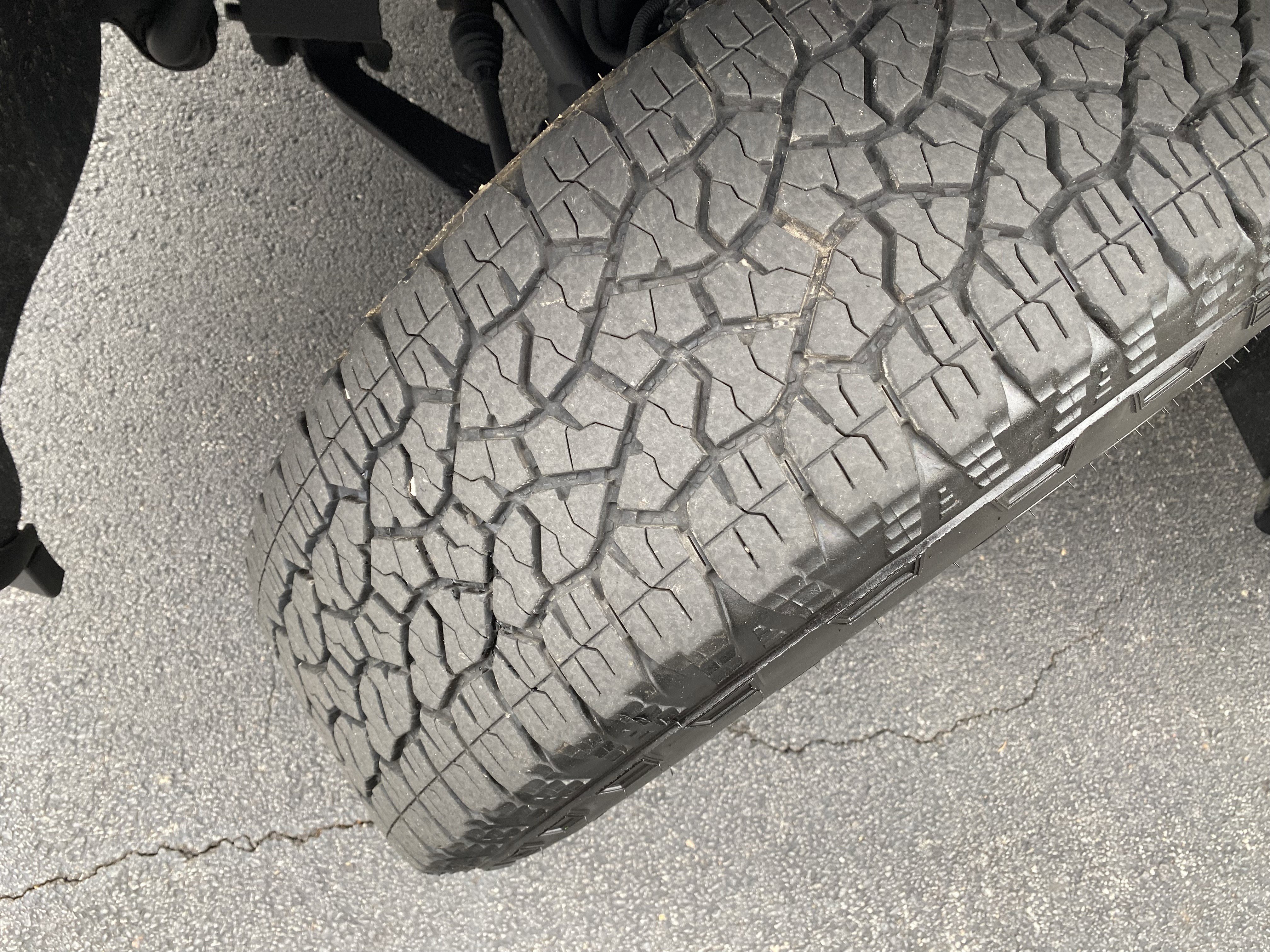 Used 2025 GMC Sierra 2500 SLT image 13