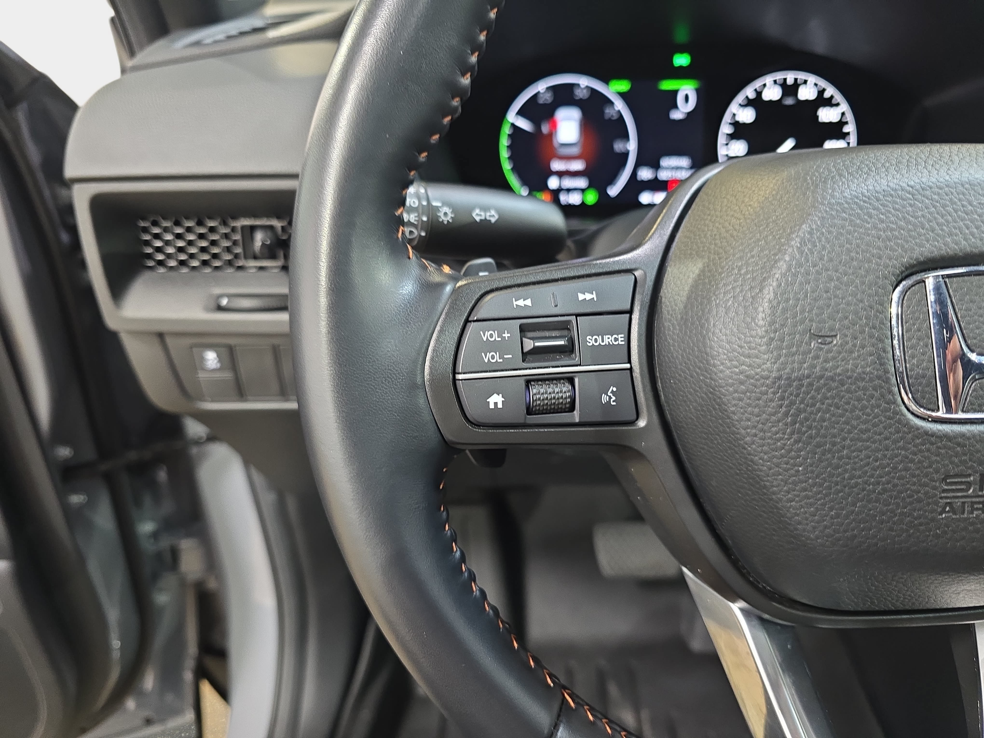 Used 2025 Honda CR-V Sport image 15