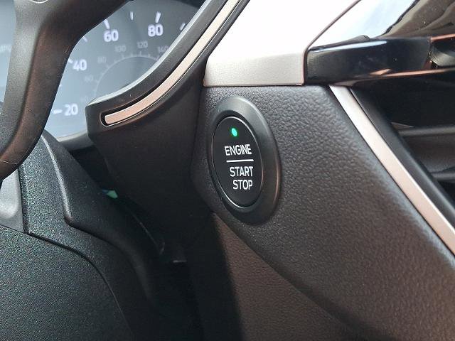 Certified 2020 Ford Escape SE image 22