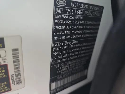 Used 2017 Land Rover Range Rover Supercharged image 17