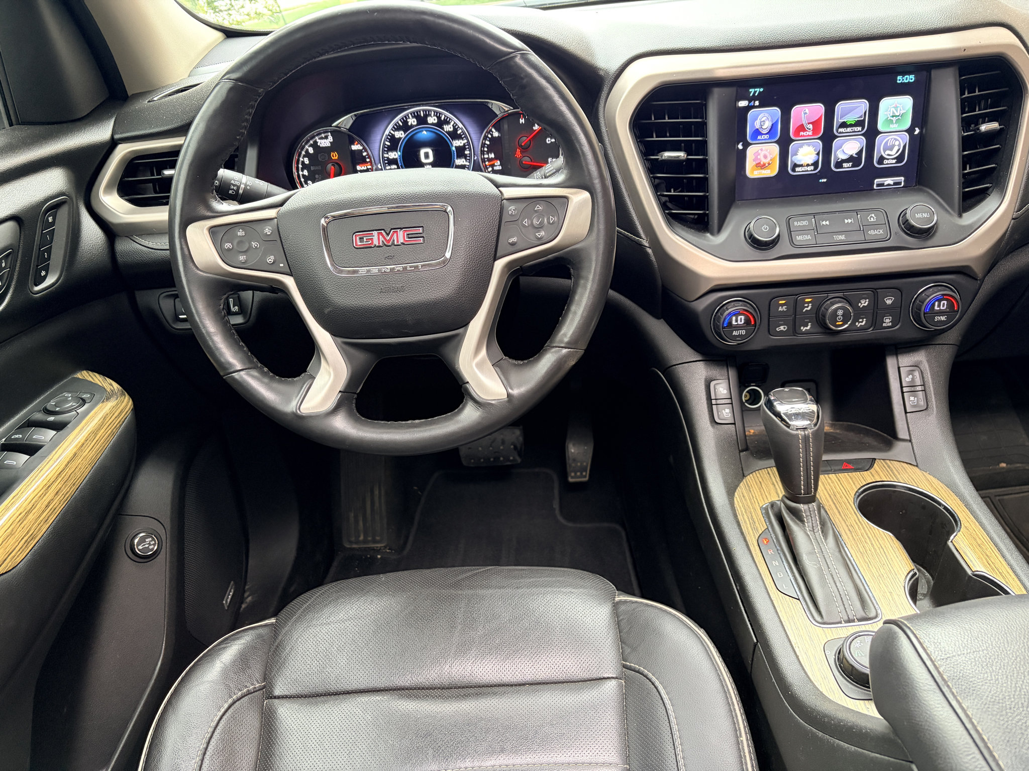 Used 2017 GMC Acadia Denali FWD image 12