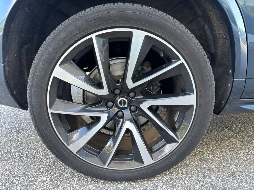Used 2020 Volvo XC90 T6 Momentum w/ Protection Package Premier AWD/4WD image 28