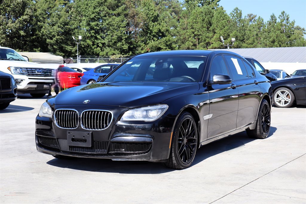 Used 2015 BMW 750Li RWD image 3