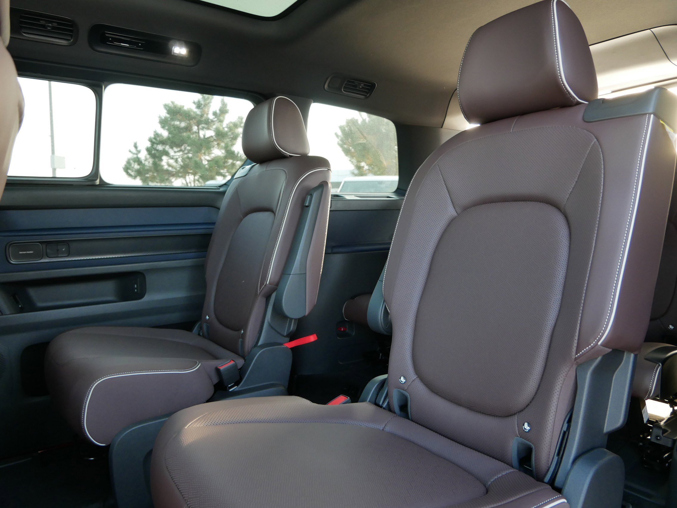 New 2025 Volkswagen ID. Buzz Pro S Plus image 5