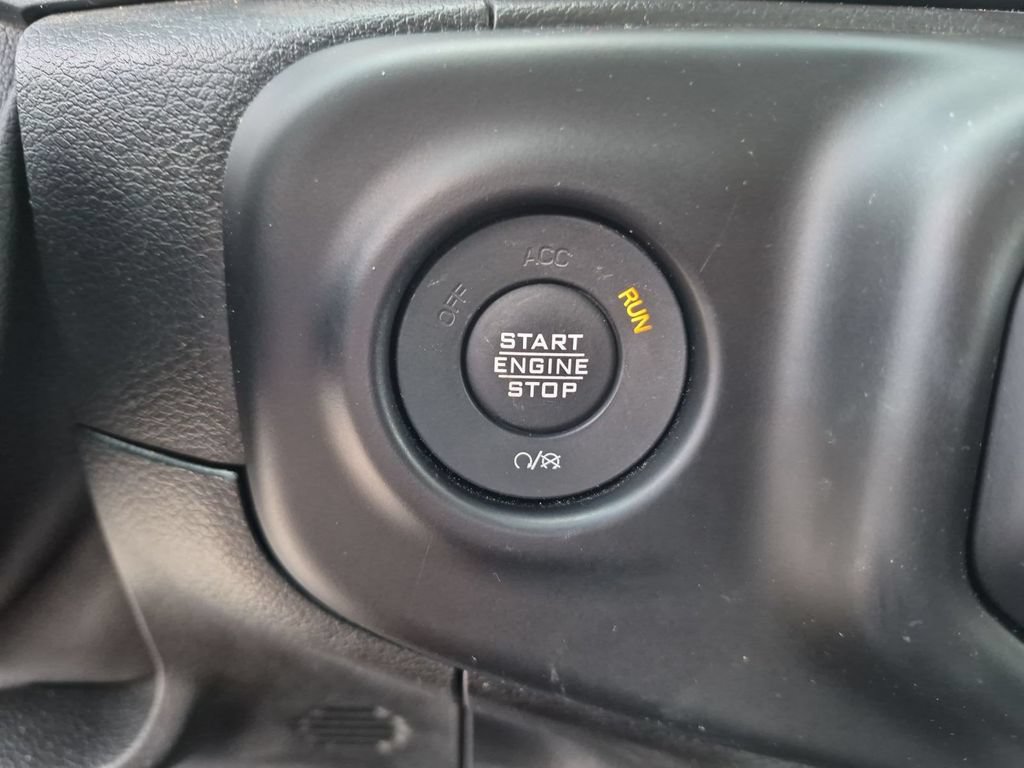 Used 2021 Jeep Gladiator Sport w/ Trailer Tow Package AWD/4WD image 26