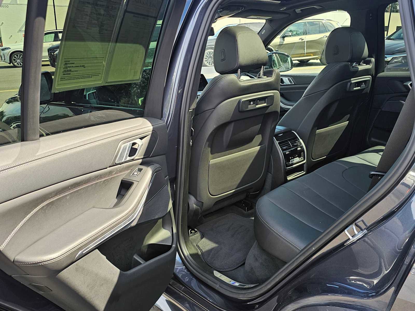 Used 2021 BMW X5 xDrive40i w/ M Sport Package image 15