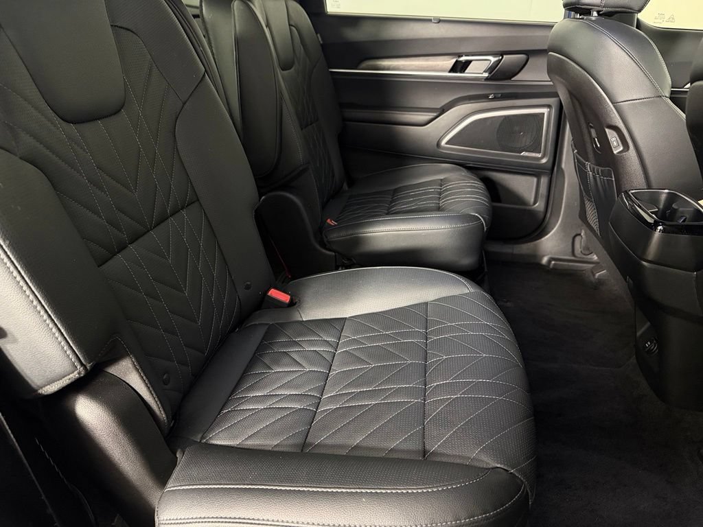 Used 2025 Kia Telluride EX X-Line AWD/4WD image 24