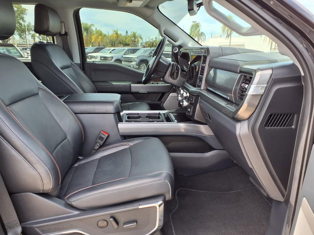 Used 2024 Ford F250 Lariat w/ Black Appearance Package AWD/4WD image 13