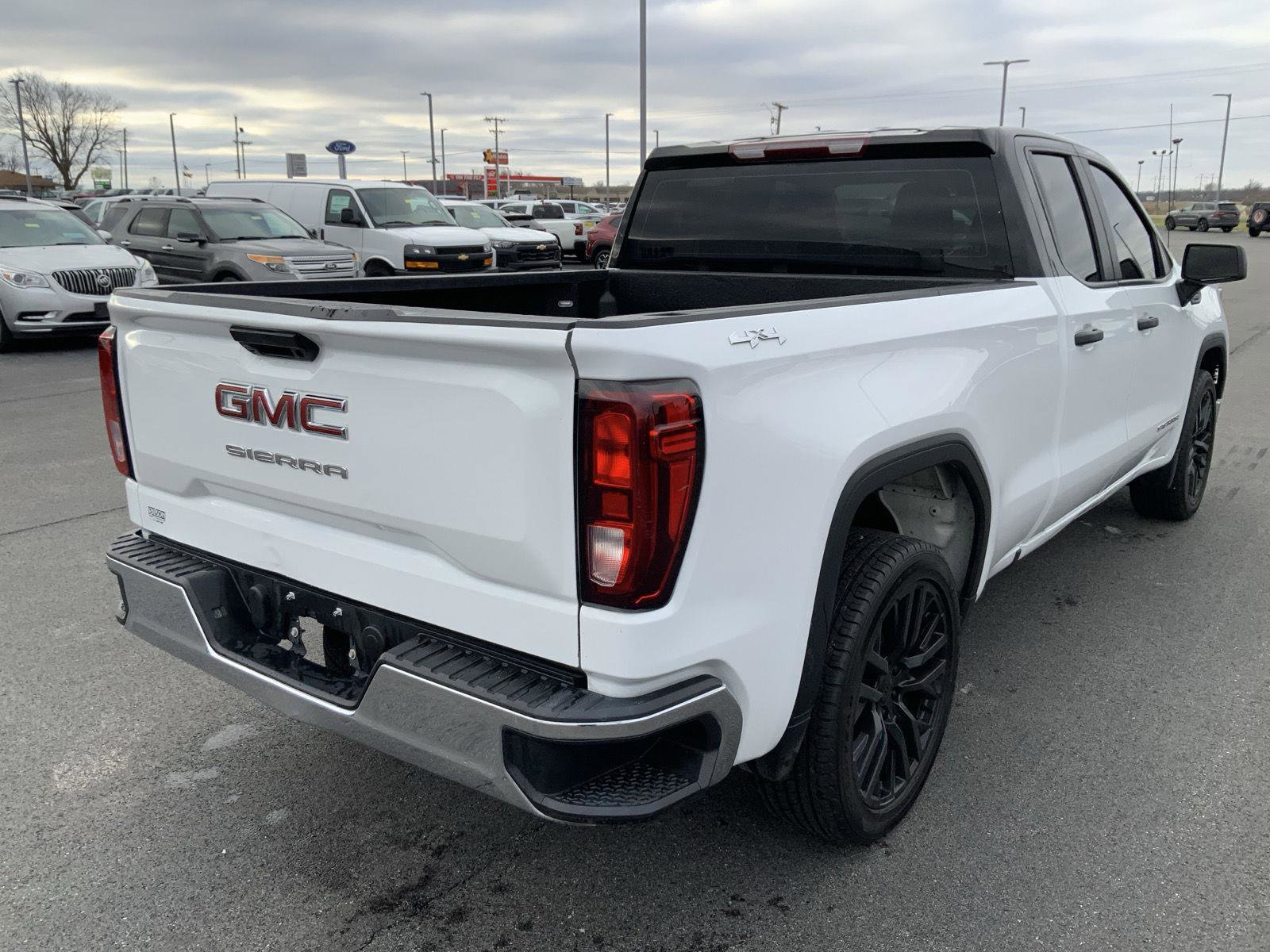 Used 2023 GMC Sierra 1500 Pro image 9