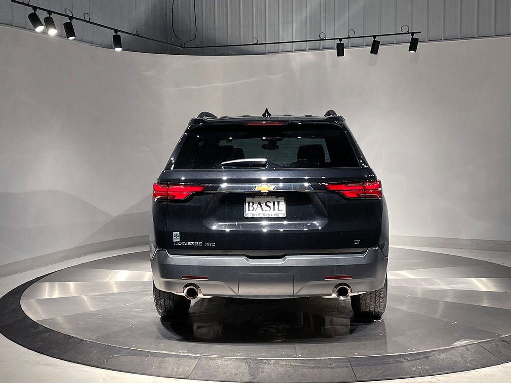 Used 2023 Chevrolet Traverse LT image 12