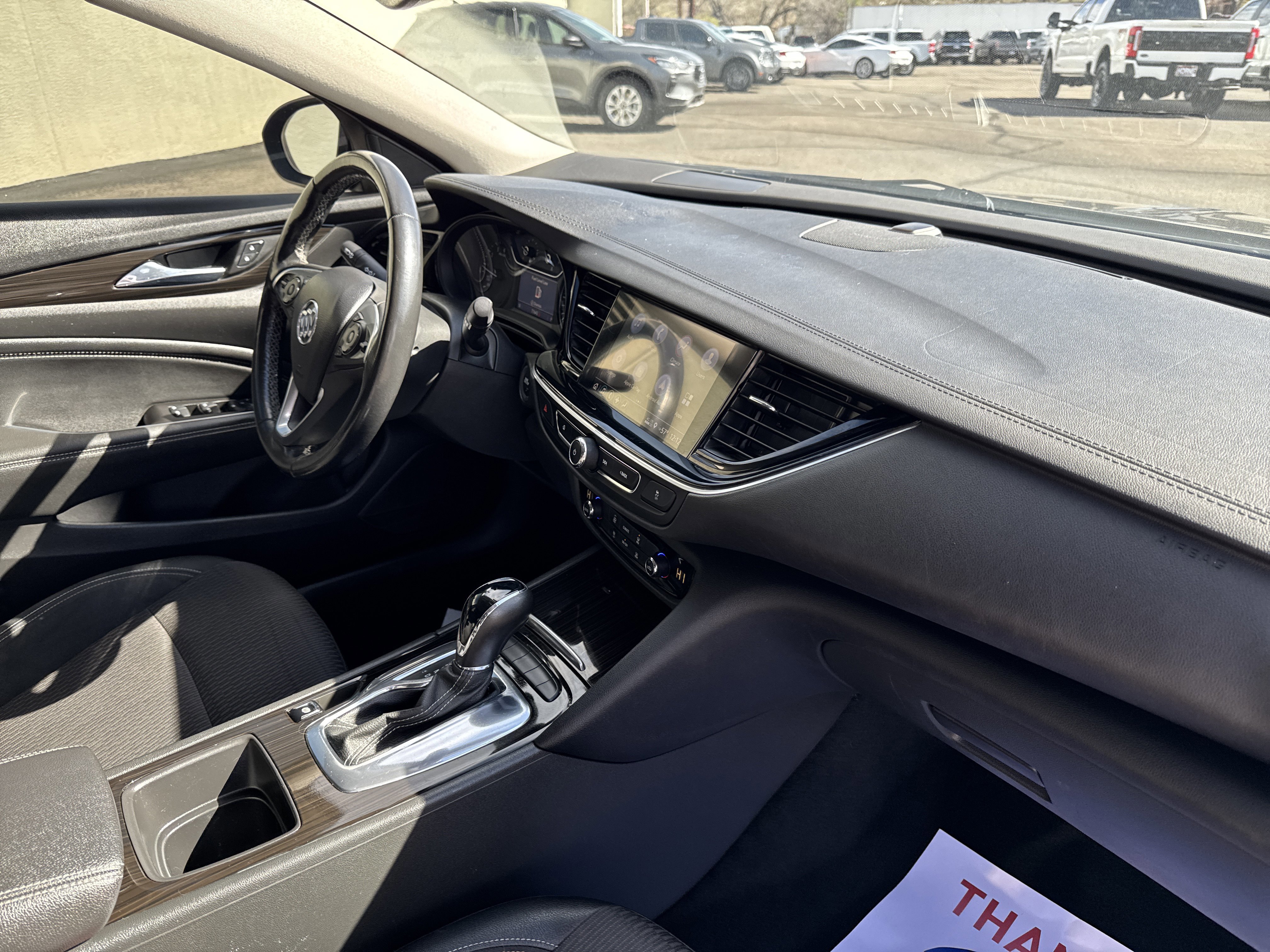 Used 2018 Buick Regal Preferred image 14