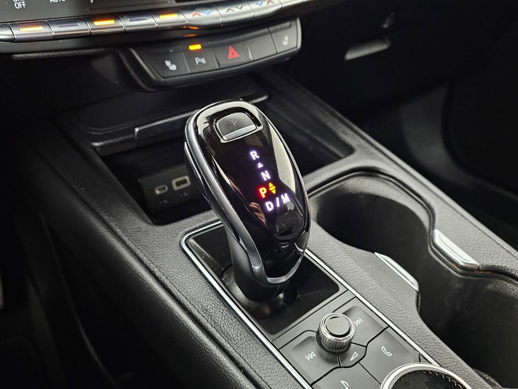 Used 2020 Cadillac XT4 Sport w/ Cold Weather Package image 30