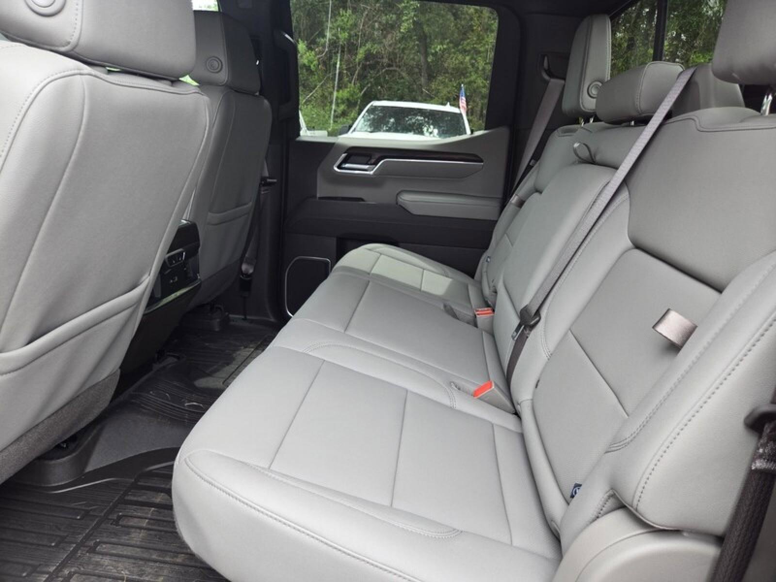 Used 2026 GMC Sierra 1500 SLT w/ SLT Premium Plus Package image 24