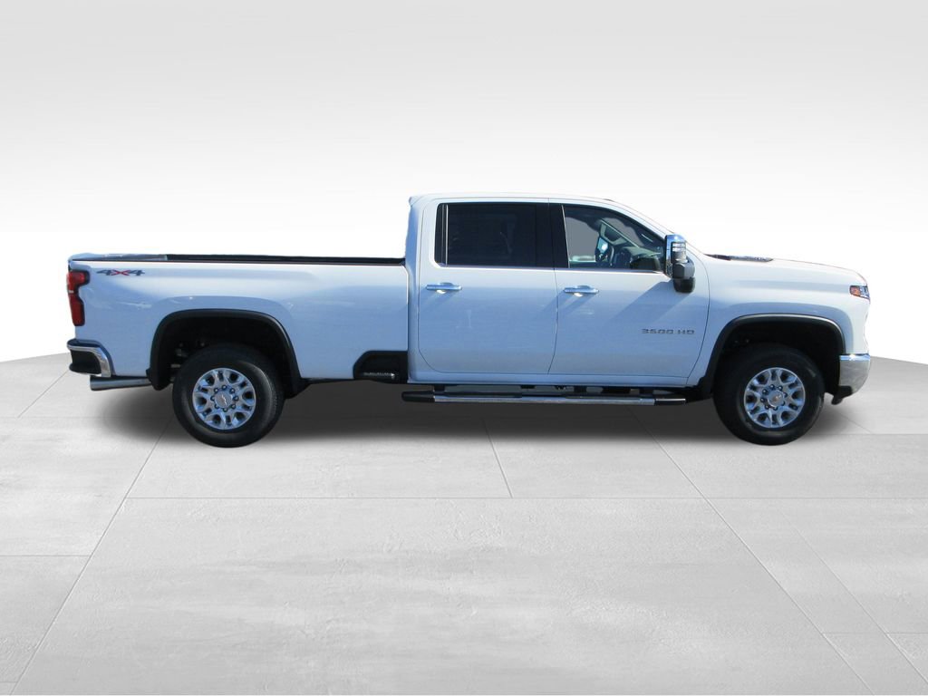 New 2026 Chevrolet Silverado 3500 LTZ w/ LTZ Premium Package image 6
