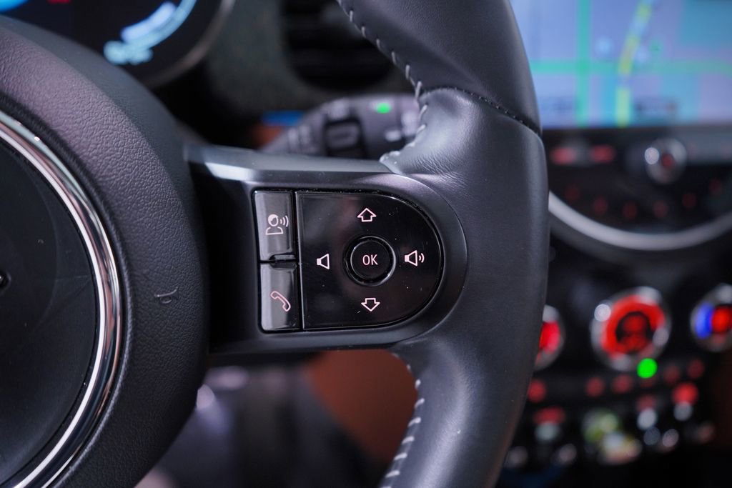 Used 2023 MINI Cooper SE image 17