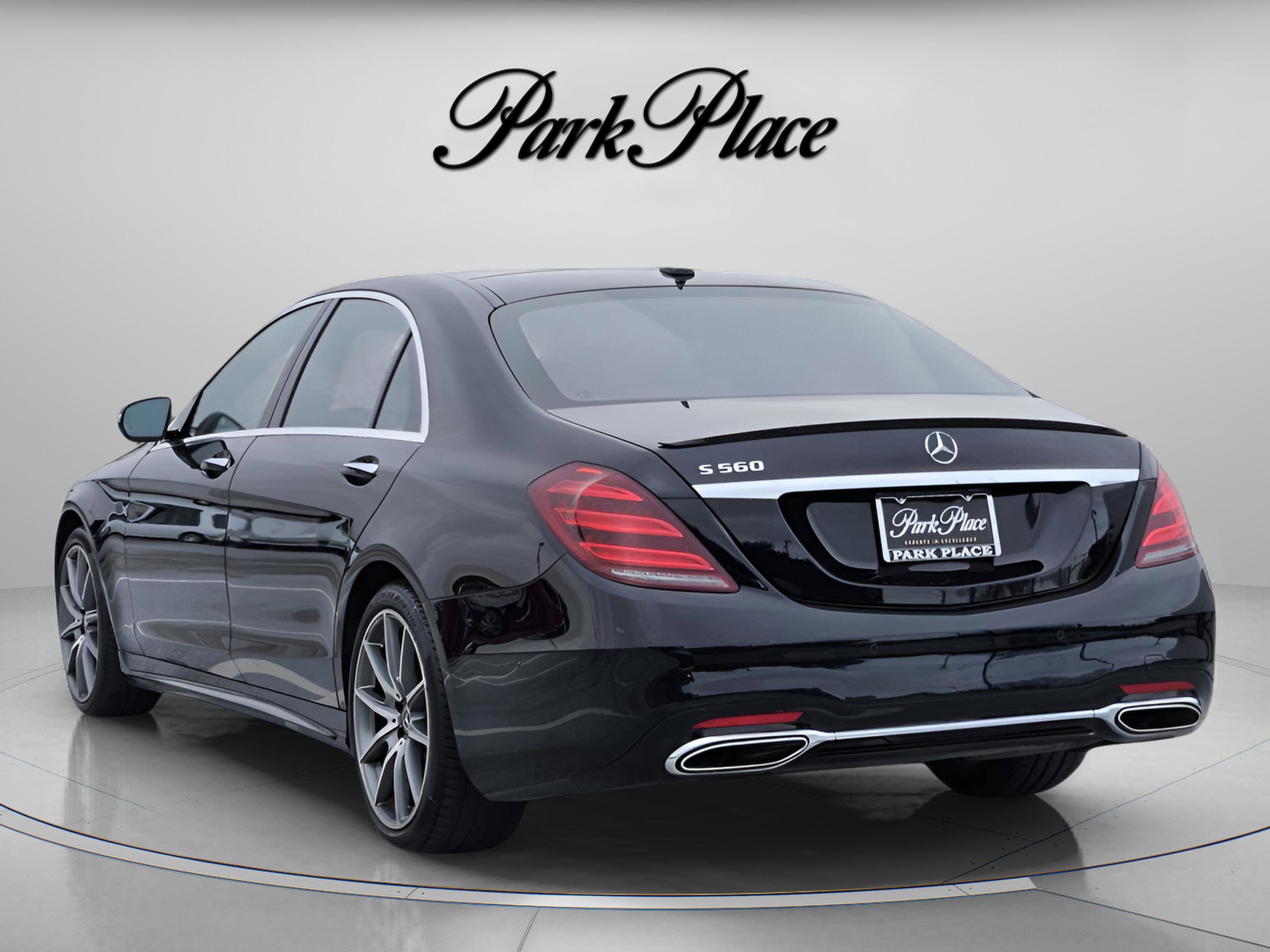 Used 2019 Mercedes-Benz S 560 Sedan image 3