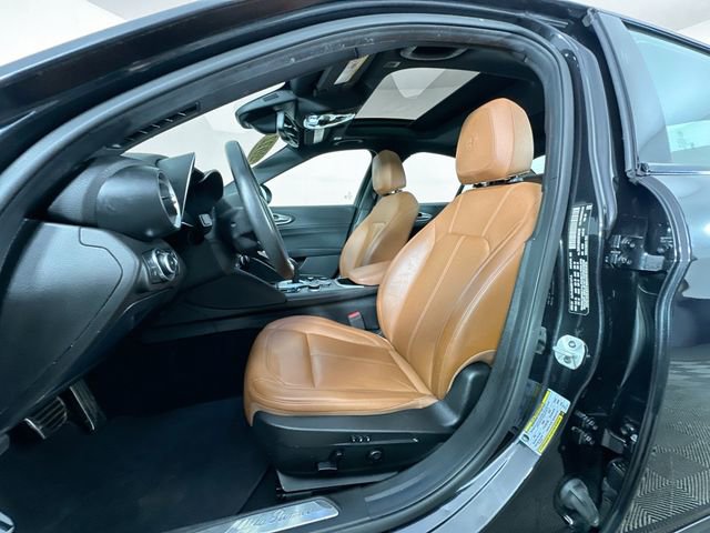 Used 2022 Alfa Romeo Giulia Ti AWD/4WD image 3