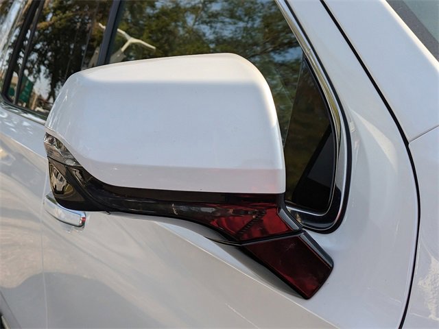 Used 2021 GMC Yukon Denali w/ Denali Ultimate Package image 10