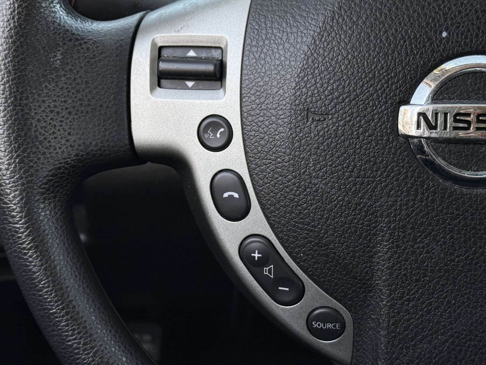 Used 2014 Nissan Rogue S w/ Convenience Package image 13