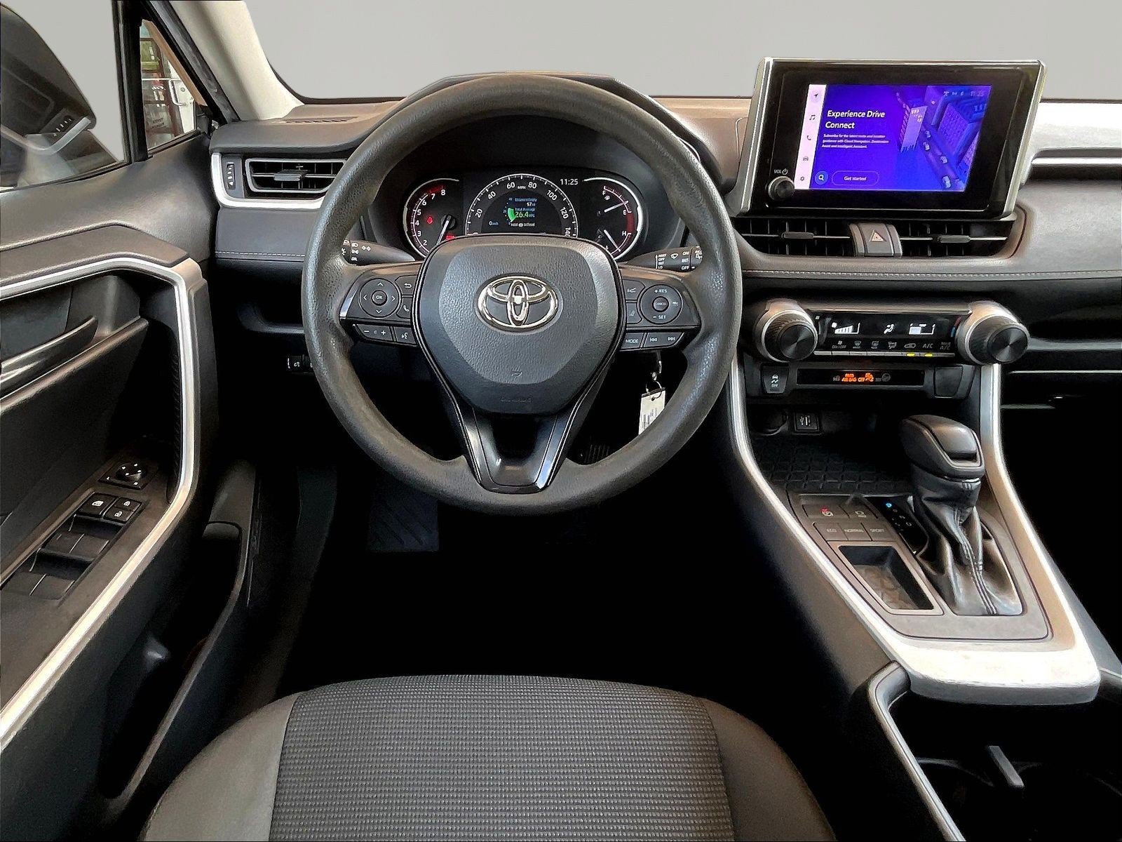 Used 2023 Toyota RAV4 LE FWD image 8