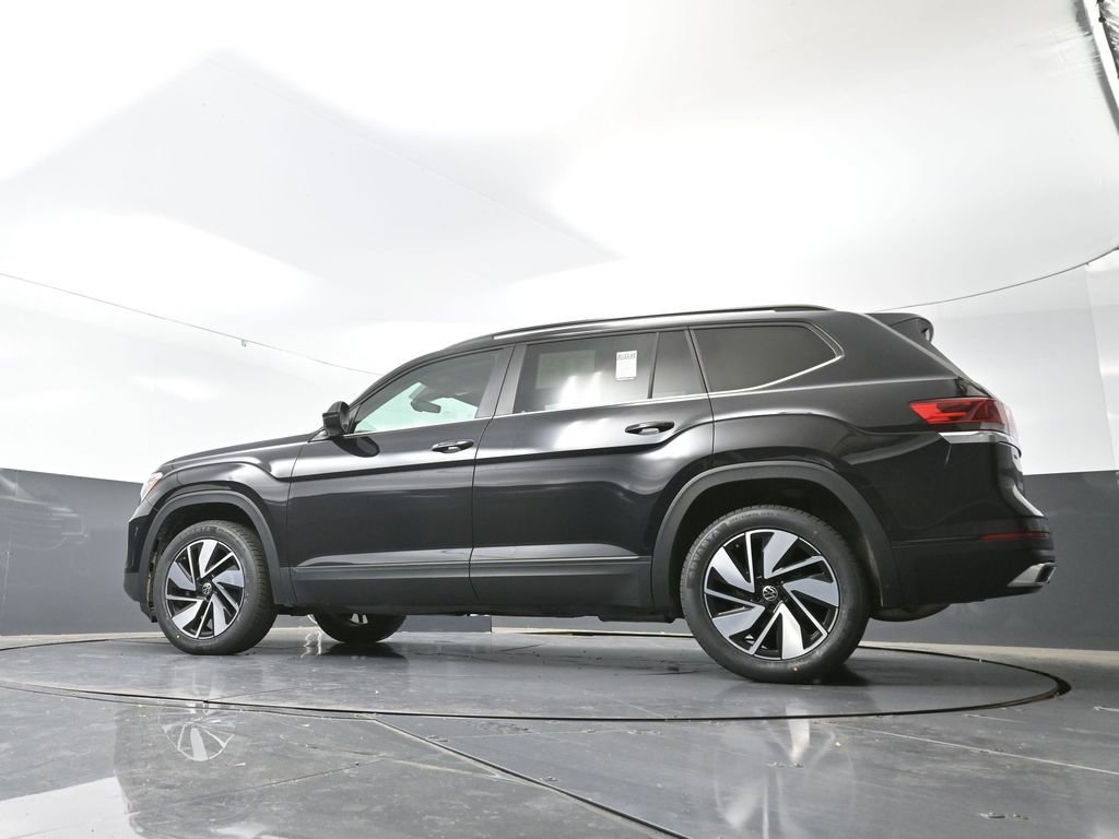 Used 2024 Volkswagen Atlas SE image 51