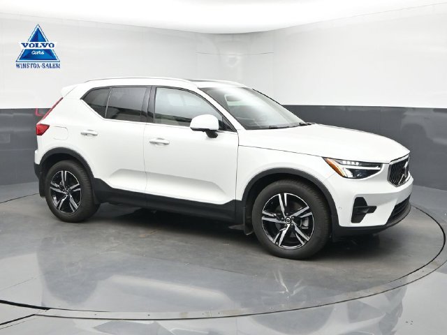 Used 2023 Volvo XC40 B5 Plus w/ Driver Assist Package