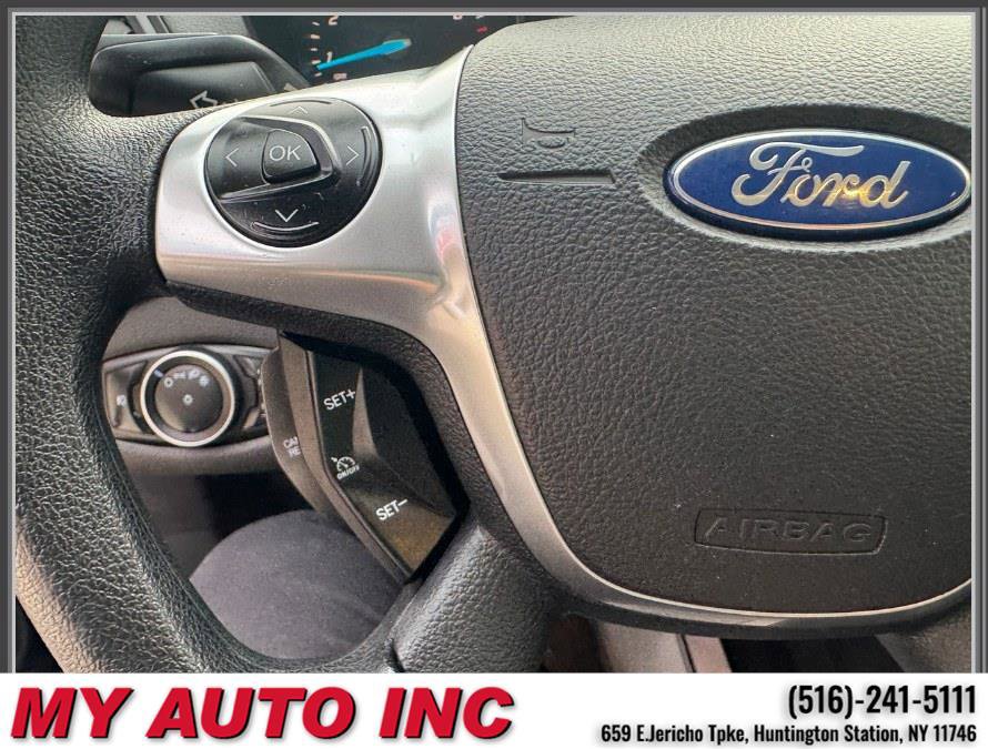 Used 2016 Ford Escape SE w/ SE Chrome Package AWD/4WD image 21
