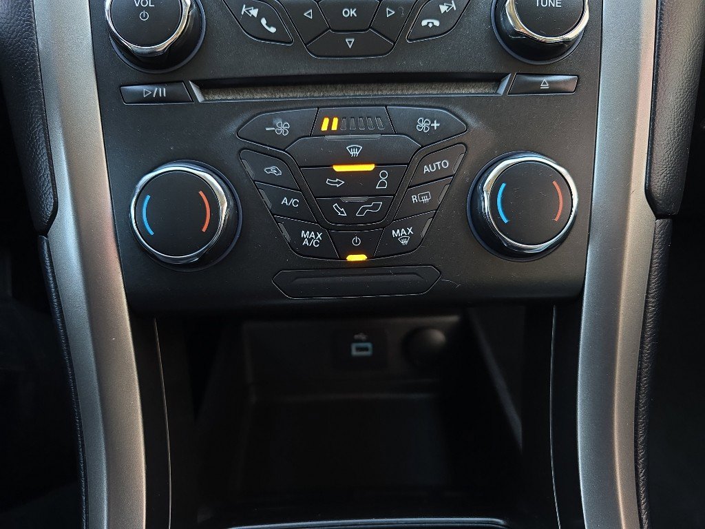 Used 2018 Ford Fusion S FWD image 16