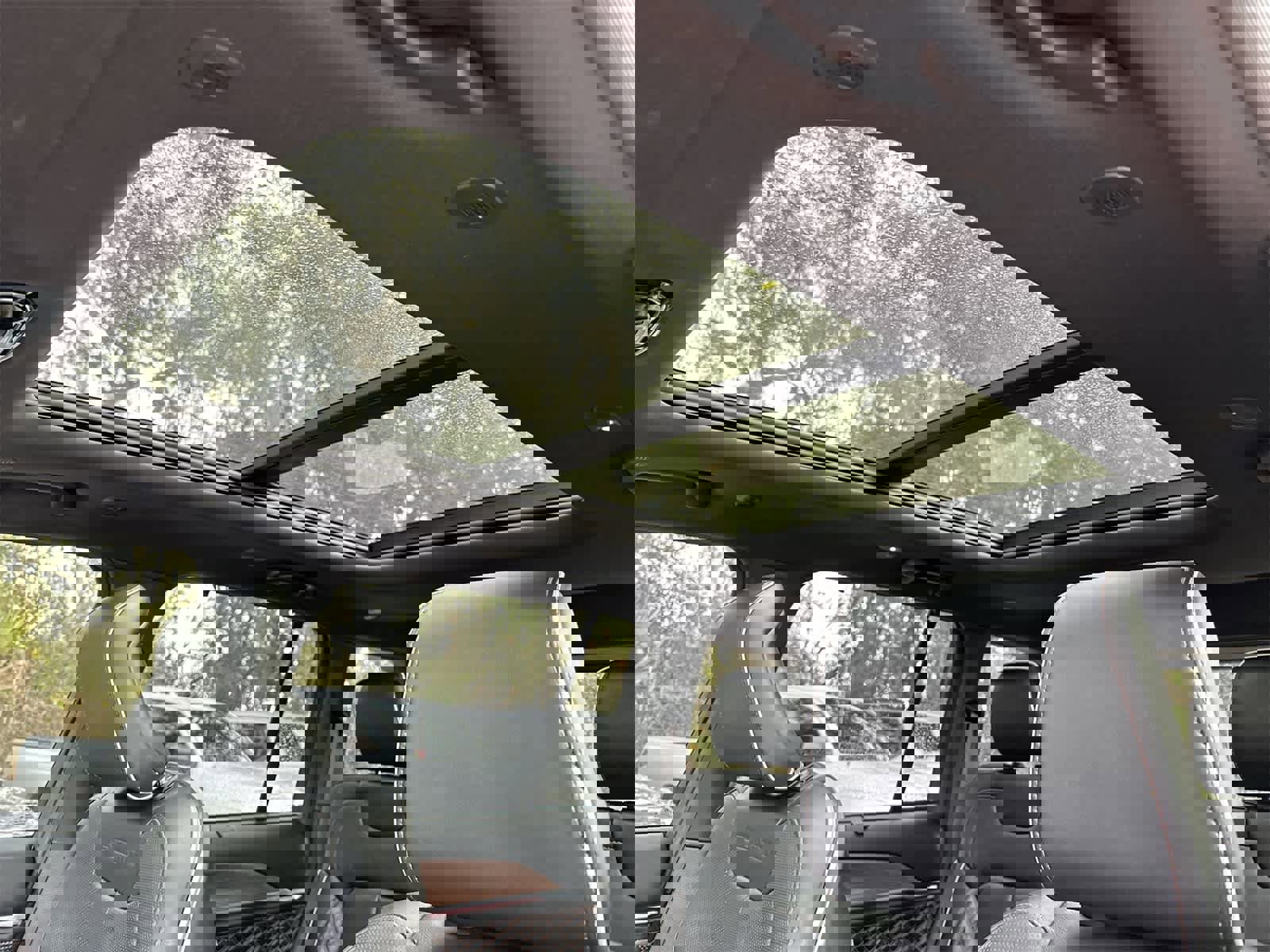 Used 2023 Jeep Grand Cherokee Summit w/ Luxury Tech Group V image 22