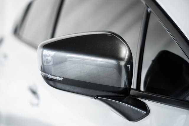 Used 2024 Subaru Crosstrek 2.0i Premium image 15