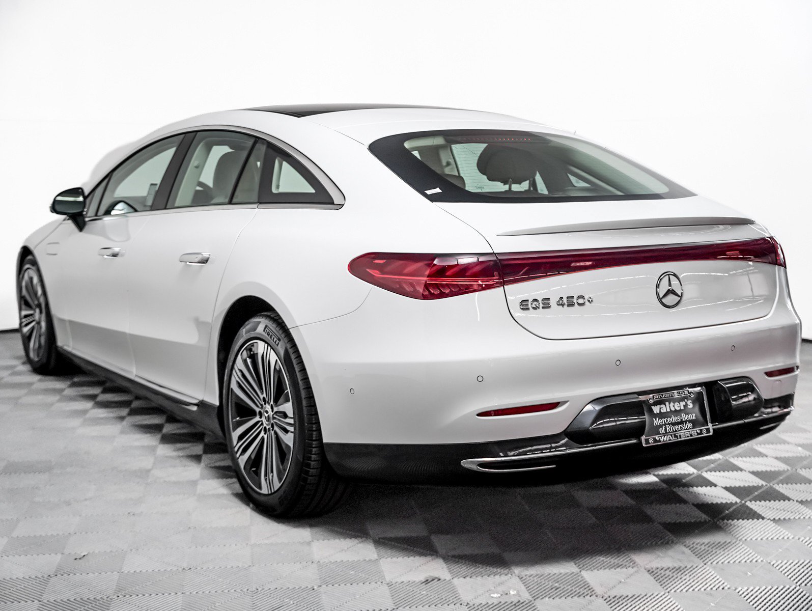 Certified 2022 Mercedes-Benz EQS 450+ Sedan image 2